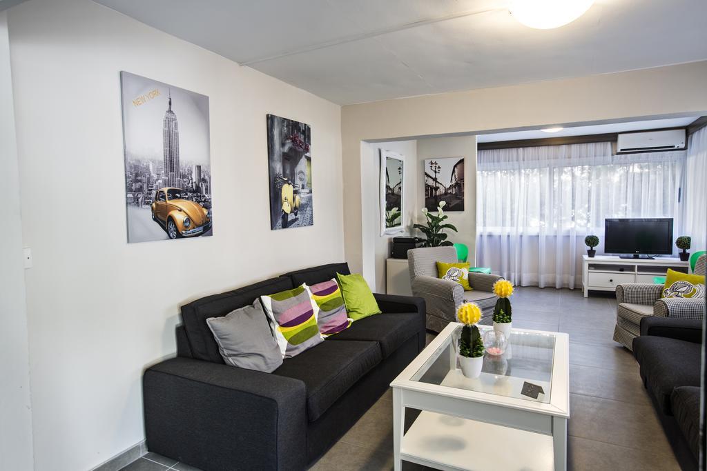 Merab Napa Suites Aya Napa Dış mekan fotoğraf