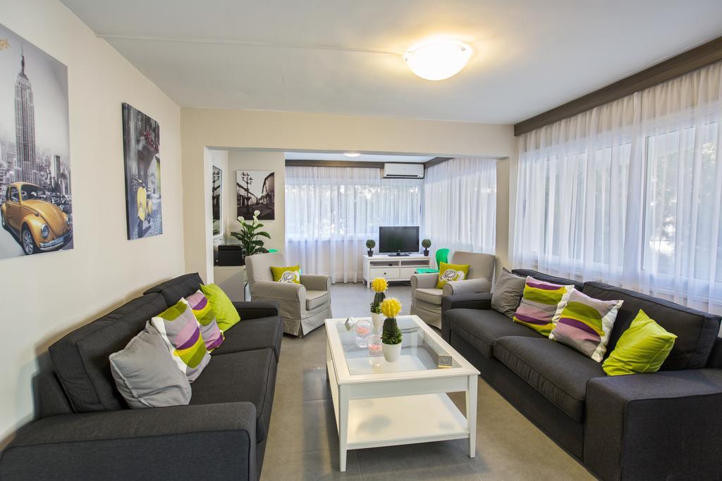Merab Napa Suites Aya Napa Dış mekan fotoğraf