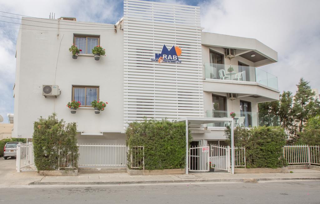 Merab Napa Suites Aya Napa Dış mekan fotoğraf